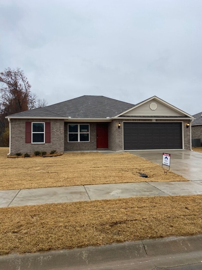 Photo - Pre-Leasing Alert! Beautiful 3 Bed, 2 Bath Home in Conway with Privacy Fence
