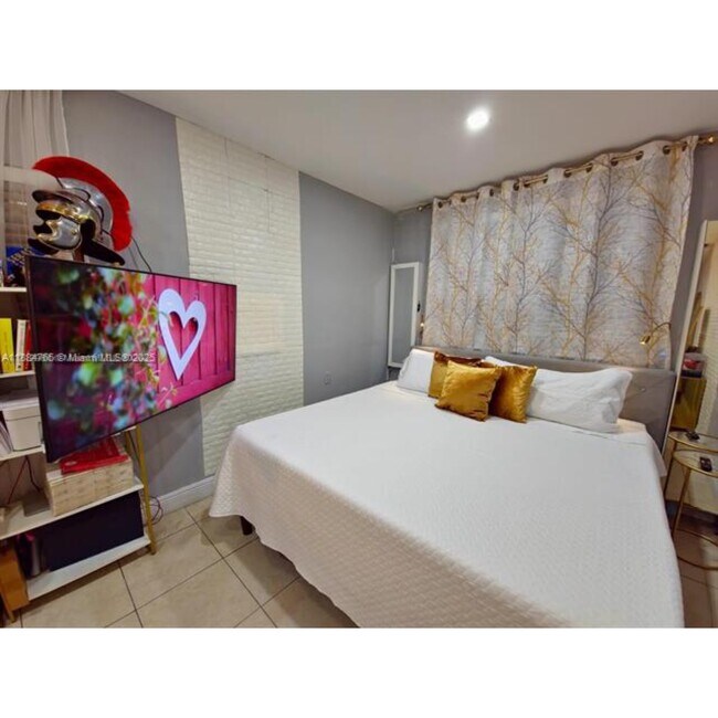 Photo - 3324 NW 14th St Rental