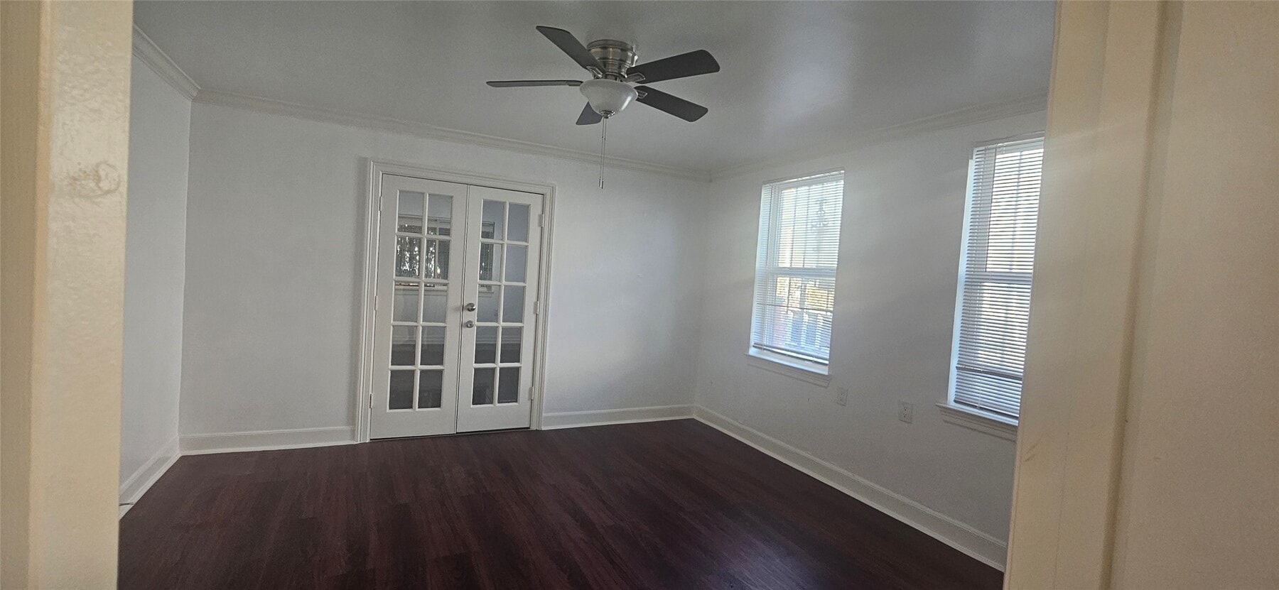 Photo - 1602 Chapman St