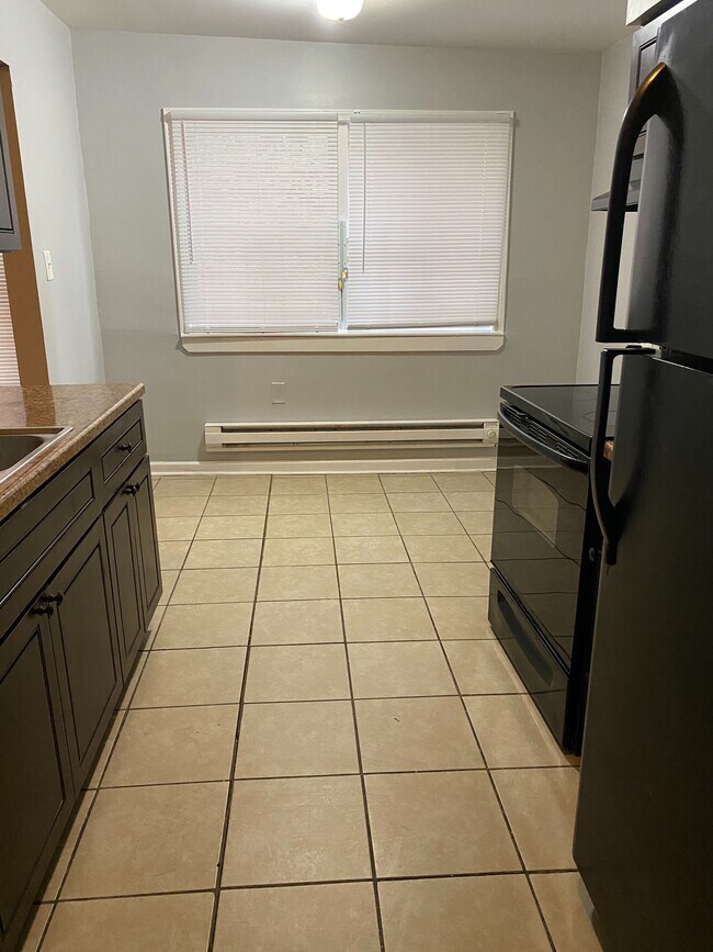 Photo - 8023 S Ellis Ave Unidad 1E