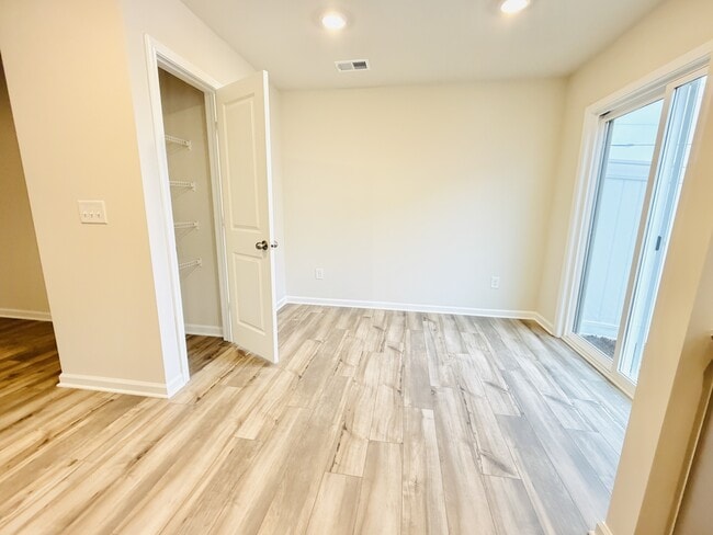 Photo - 244 Bones Rd