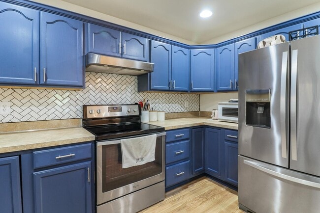 Photo - 9048 Pepperidge Ln SE