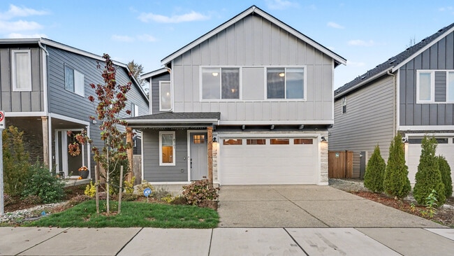 Building Photo - 8761 69th Pl NE