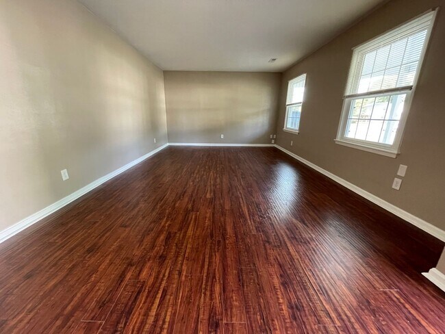 Photo - AVAILABLE NOW! 4 BEDROOM 2 BATH SINGLE FAMILY HOME IN CAROLLANE FARMS