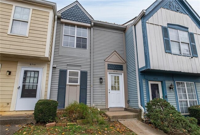 Photo - 6716 Colchester Pl NW