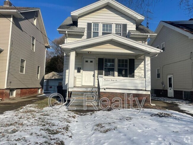 Building Photo - 1936 Mansfield Rd Rental