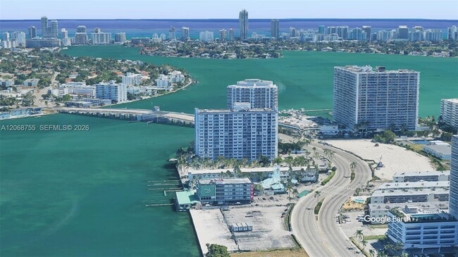 Building Photo - 1865 79th Street Causeway Unit 2J