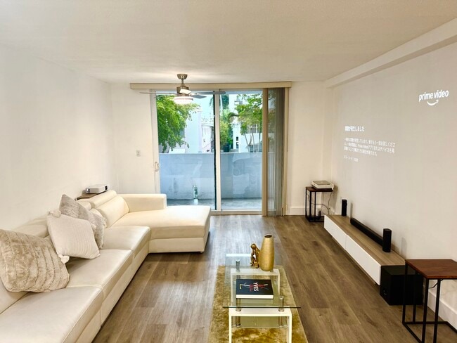 Building Photo - 1045 10th St Unit 206 Rental