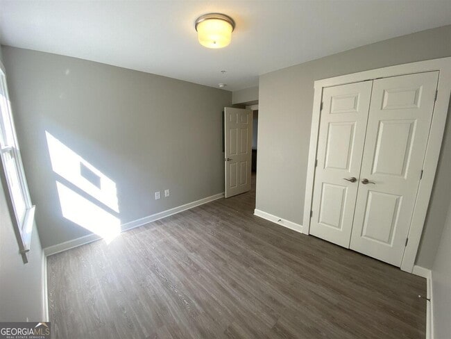 Photo - 95-N N Jackson St Unit 1