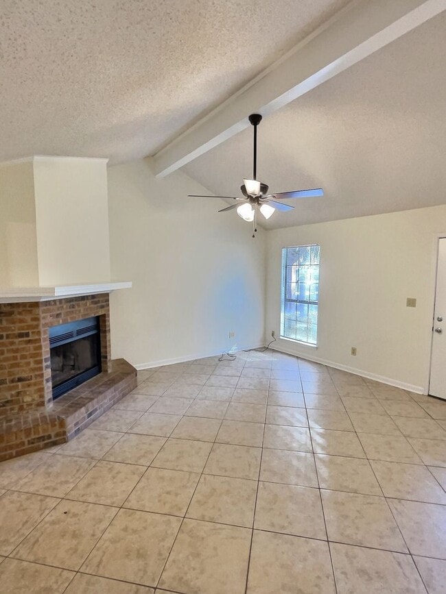 Photo - 3 BD 2 BA Home in the Ocean Springs School District