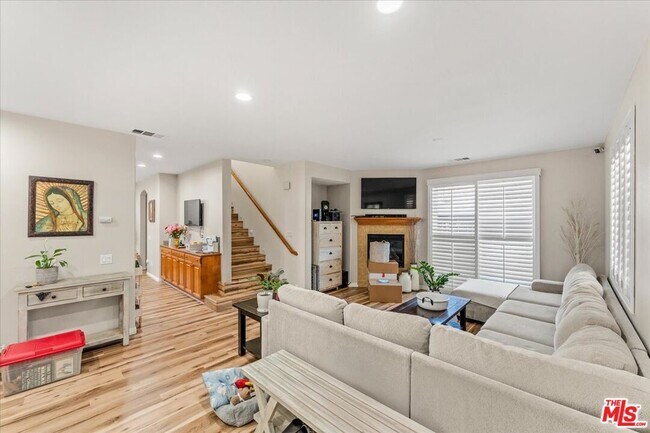 Photo - 3653 Medici Ln