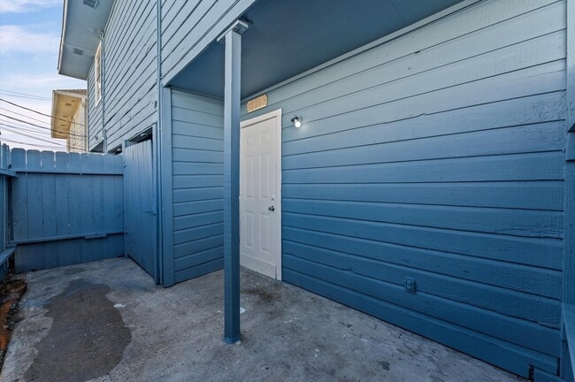 Photo - 12208 Ormandy St