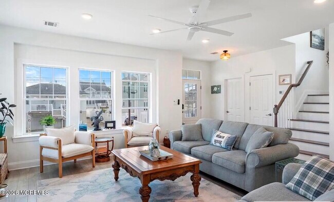 214 5th Ave