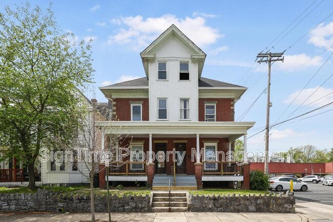 25-27 Wayside Avenue - 25-1 - 25-27 Wayside Avenue - 25-1 Condo