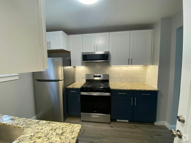 Building Photo - 3549 Daleford Rd Rental