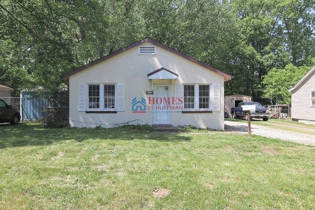 Building Photo - Three bedroom House | Two Bathroom