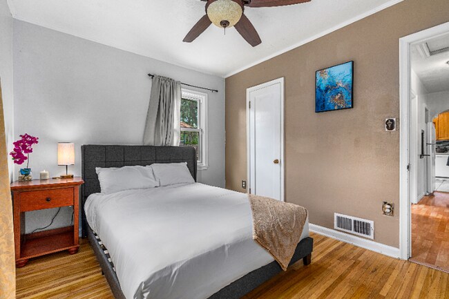 Photo - 470 Edith Ave S