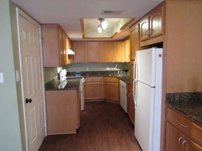 Photo - Northeast Pensacola 2BR Home Near I-10 & Pensacola Bay with Loft, Granite Kitchen, Attached Garag...