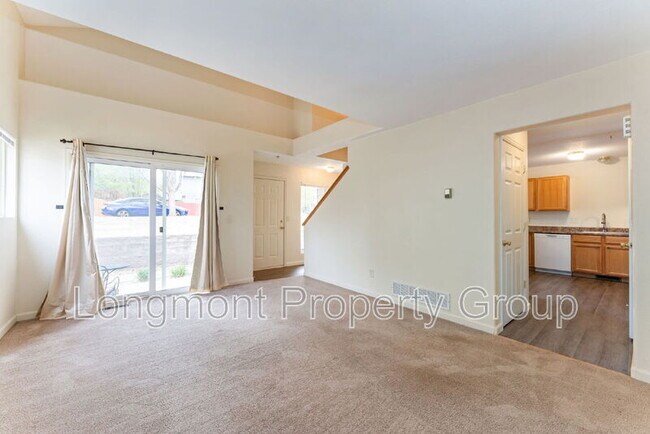 Photo - 1601 Great Western Dr