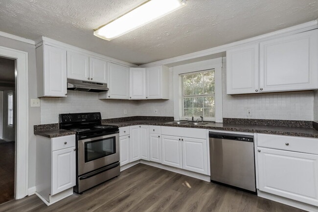 Photo - 195 Neely Hammonds Rd