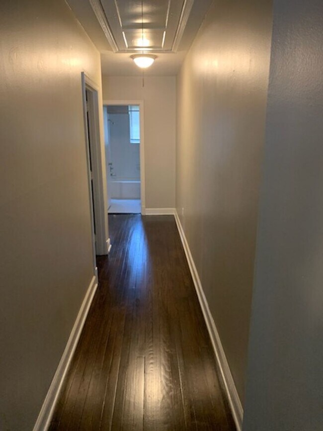 Photo - 1808-1810 Faxon Unit 1808 Faxon