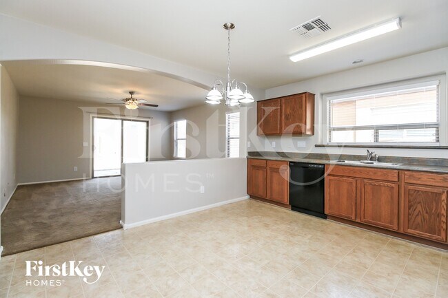 Photo - 1742 E Leslie Ave