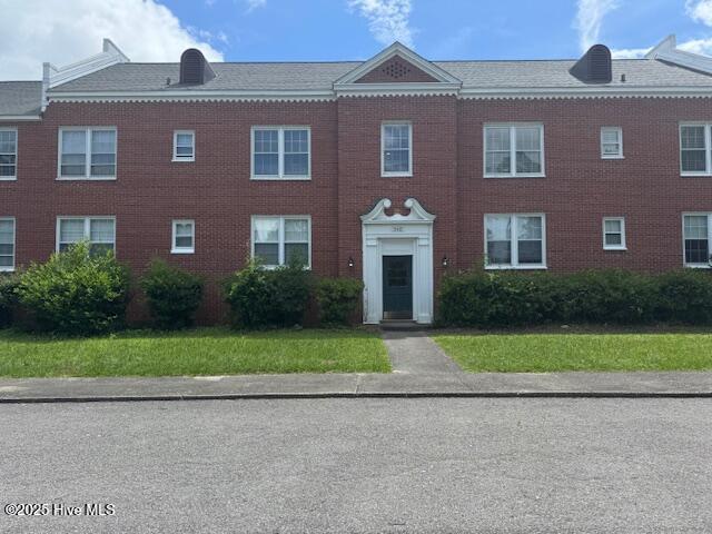 Building Photo - 2940 Oleander Dr Unit A8 Rental