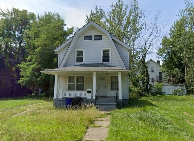 Building Photo - Updated 3 bedroom 1 bathroom in Cleveland Rental