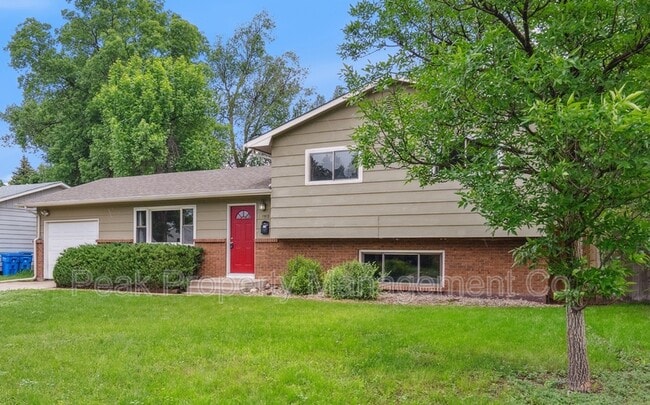Photo - 1512 Brentwood Dr House