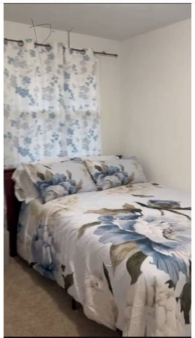 Photo - 3785 Somerset Dr SW