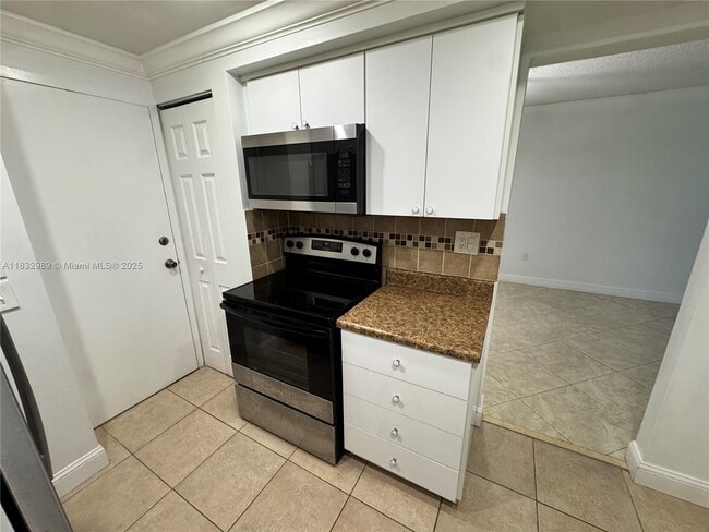 Photo - 6861 SW 147th Ave Unit 2G
