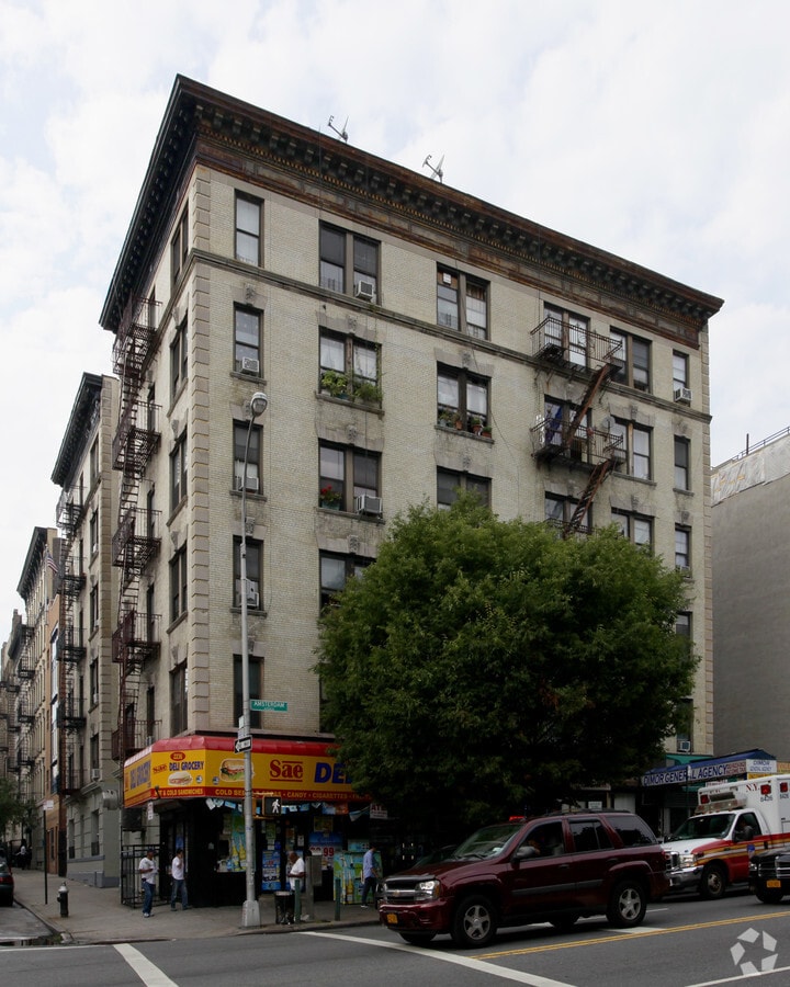 Photo - 2236-2238 Amsterdam Ave Apartments