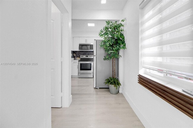 Photo - 5478 NW 1st Ave Unidad 5490