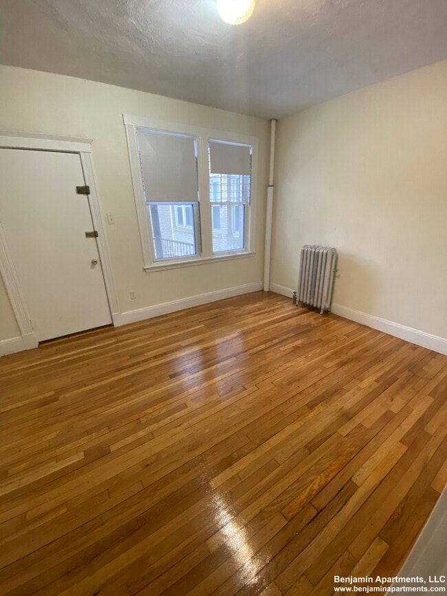 Photo - 1630 Commonwealth Ave Unidad 6