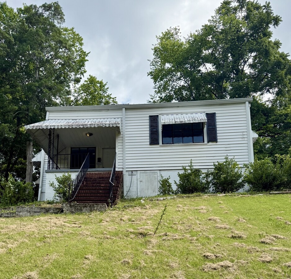 Photo - 761 Vanderbilt St