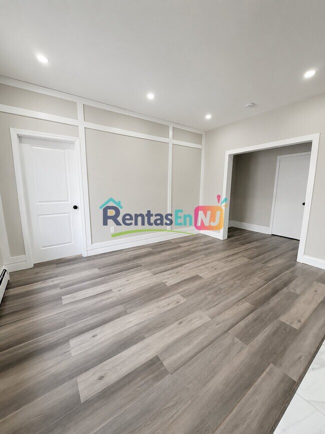 Photo - 380 N 11th St Unidad 5