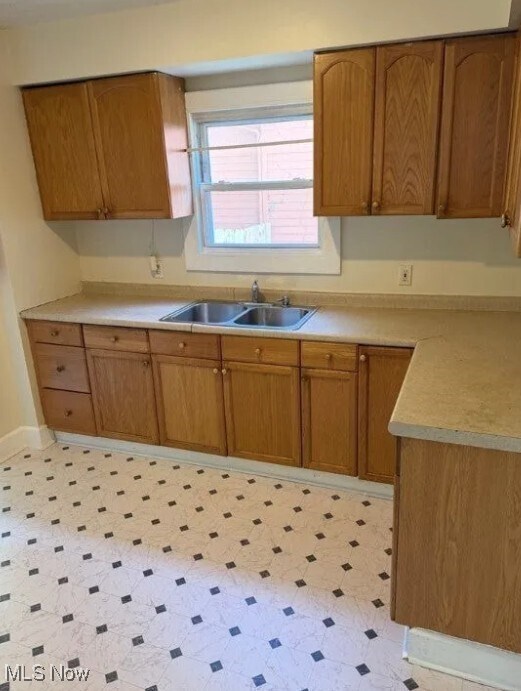 Photo - 431 Noah Ave