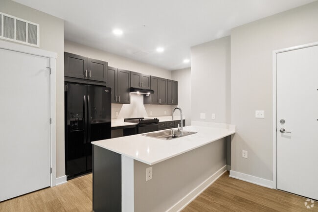 3BR, 2BA - 1,167SF - Kitchen