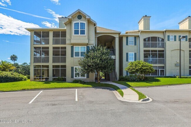 Building Photo - 400 Sandiron Cir Unit 424