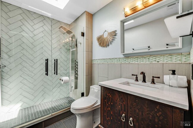 Photo - 308 Panorama Ct