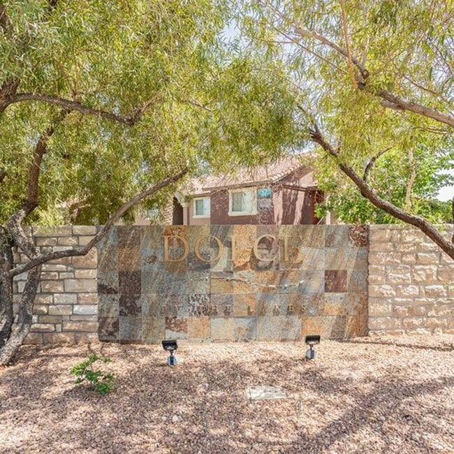 Photo - Remodeled Ground Floor 2 Bed Condo Ready for Move In