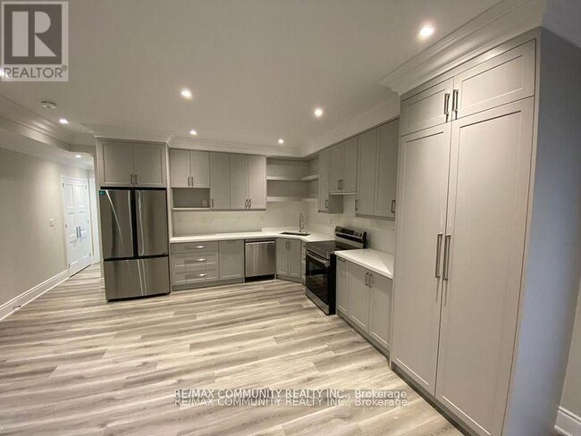 Photo - 118 Queen St