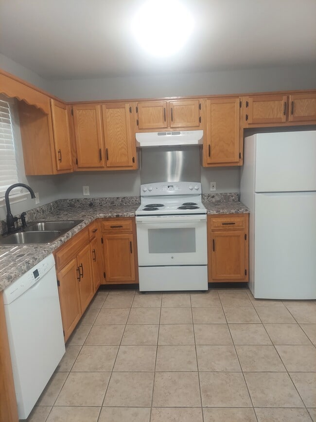 Photo - 1438 Vance Rd