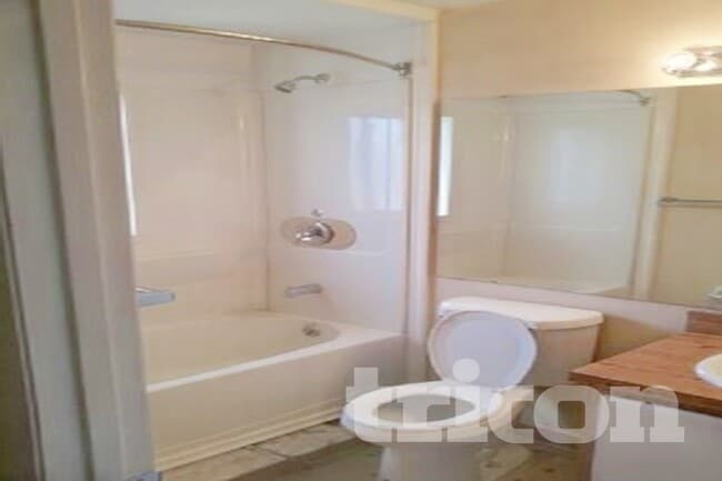 Photo - 11415 Cardiff Dr