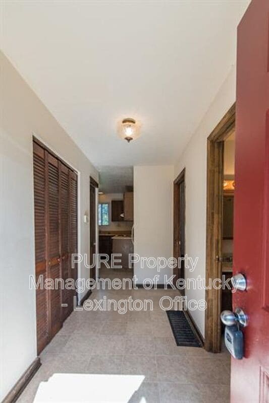 Photo - 796 Ridgeview Dr