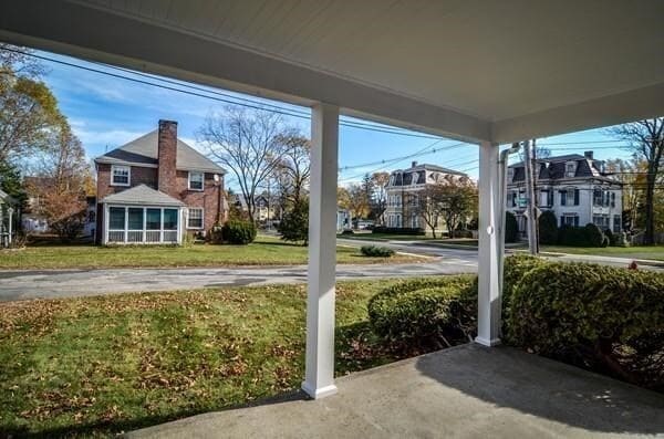 Photo - 77 W Central St