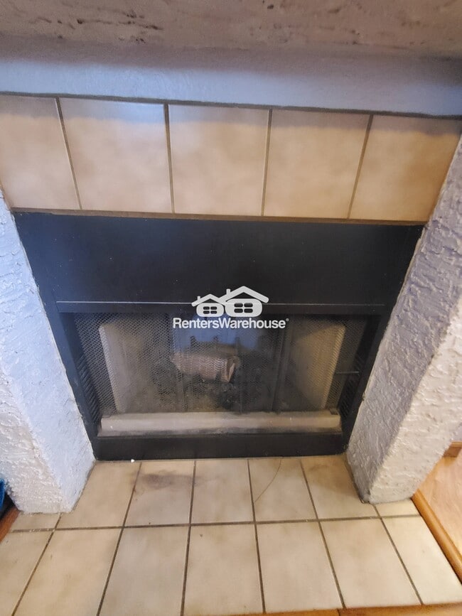 Photo - 1718 S Longmore