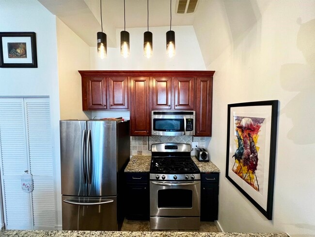 Photo - 518 Gregory Ave Unit C401