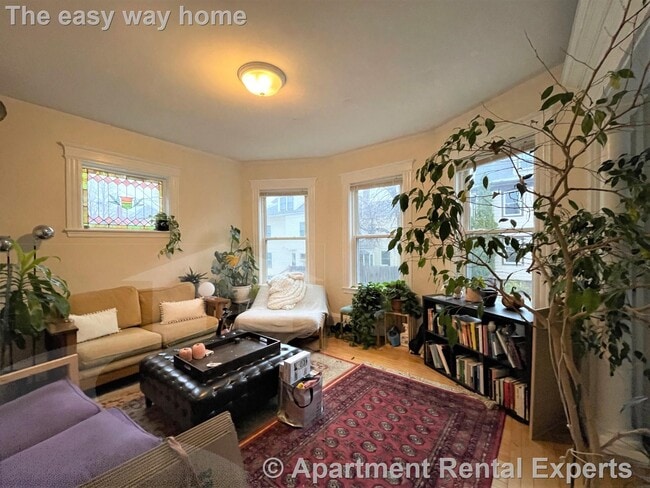 Photo - 32 Chatham St Unit 2