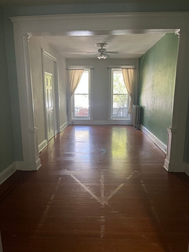 Building Photo - 2820 Saint Paul St Unit A
